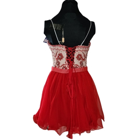 NWT Narianna Prom Illusion Embellished Red Mini Dress‎ Jr XL - Picture 2 of 7